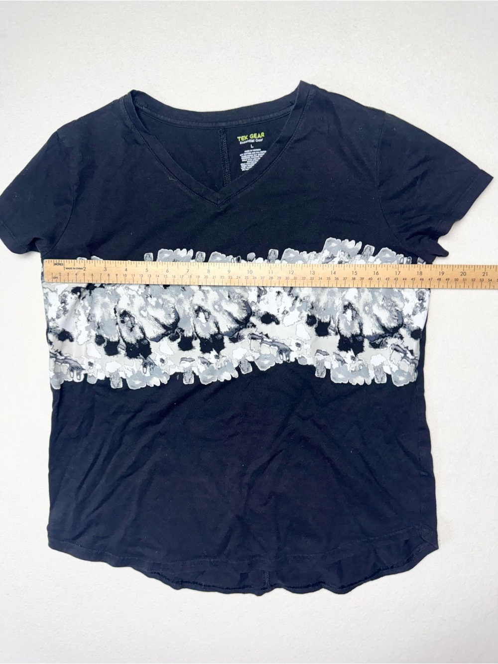 Tek-Gear Tee Size L - Picture 4 of 5